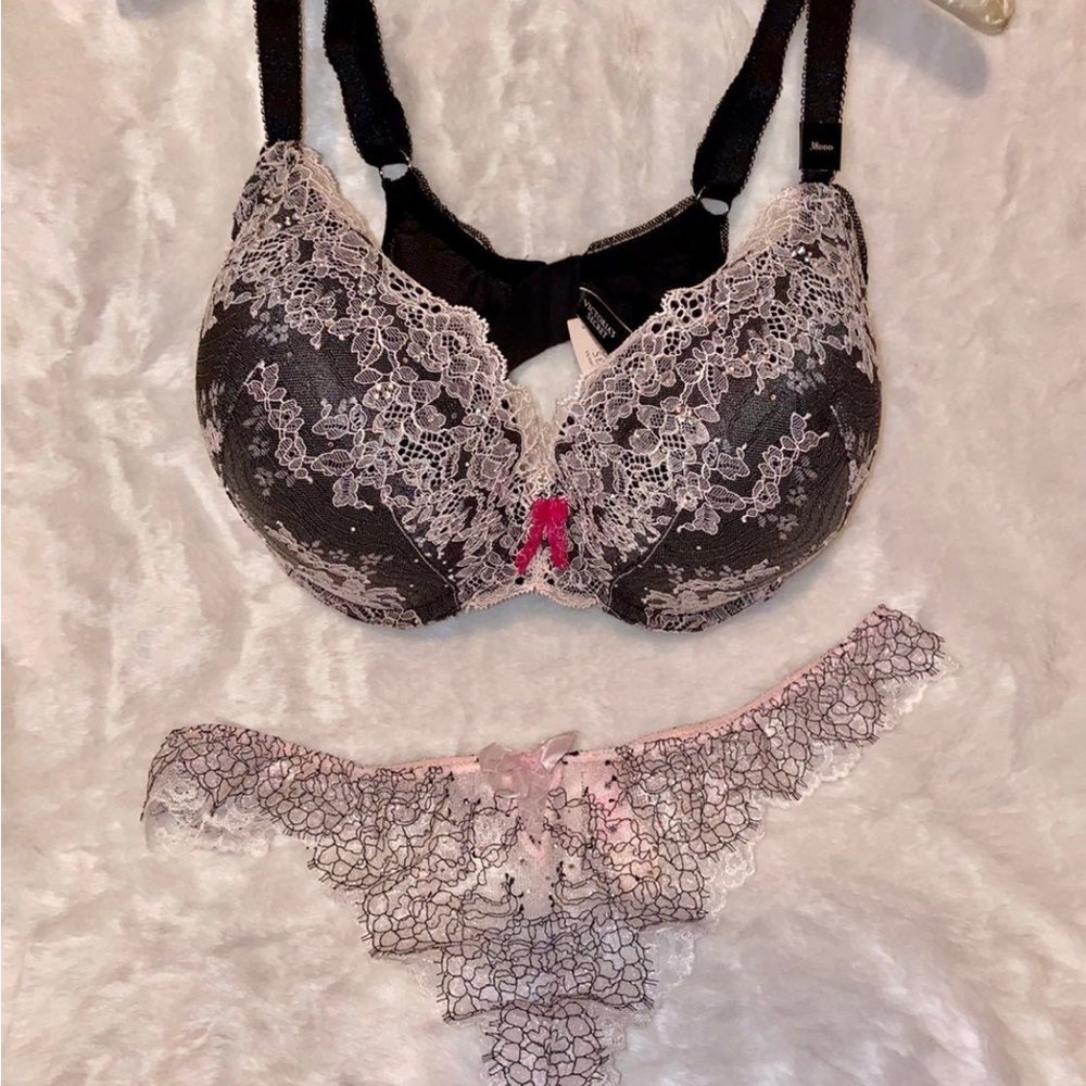 Victoria Secrets 38DDD Dream Angels Swarovski Lingerie Set